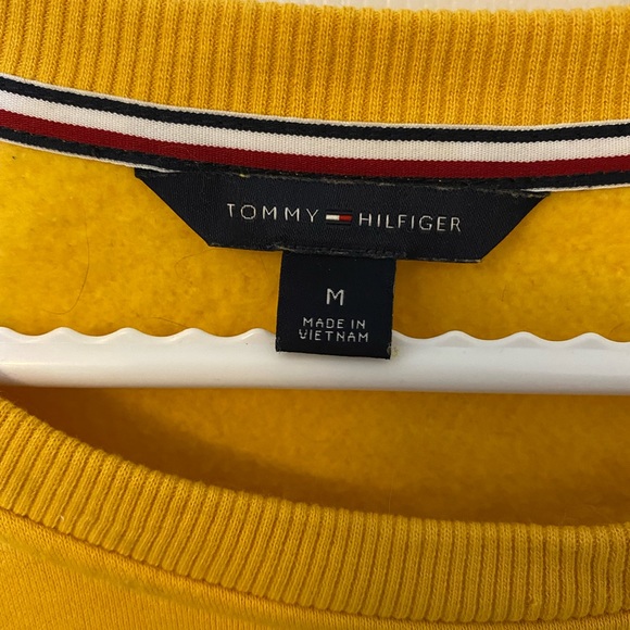 Tommy Hilfiger Sweater - Picture 3 of 3